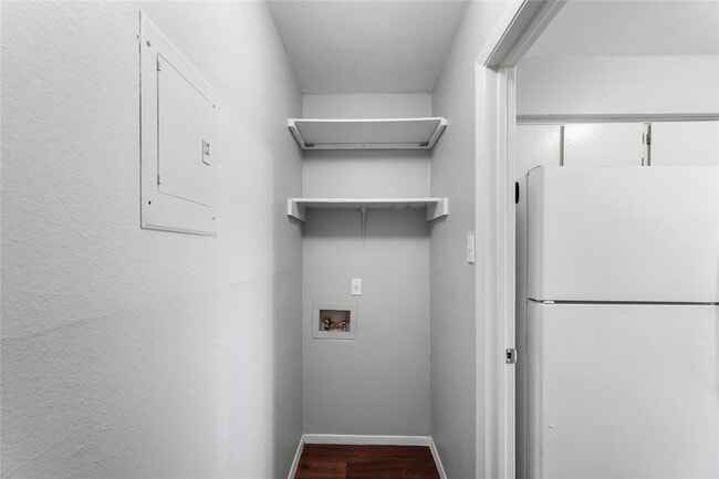 Building Photo - 4304 Acropolis Ct