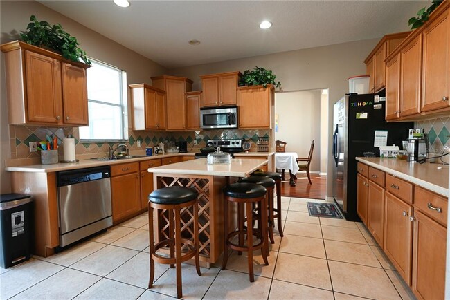 Building Photo - 2409 Greenwillow Dr