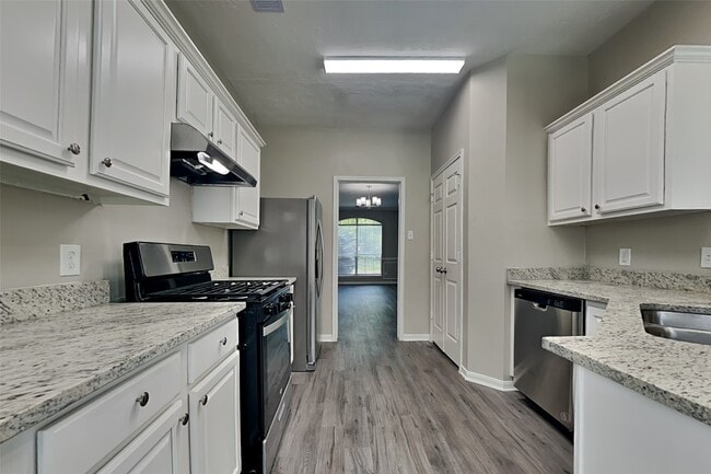Building Photo - 17003 Fairway Glen Ln