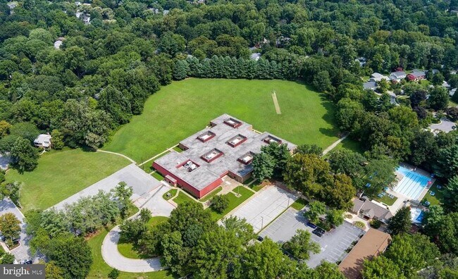 Building Photo - 10580 Cross Fox Ln