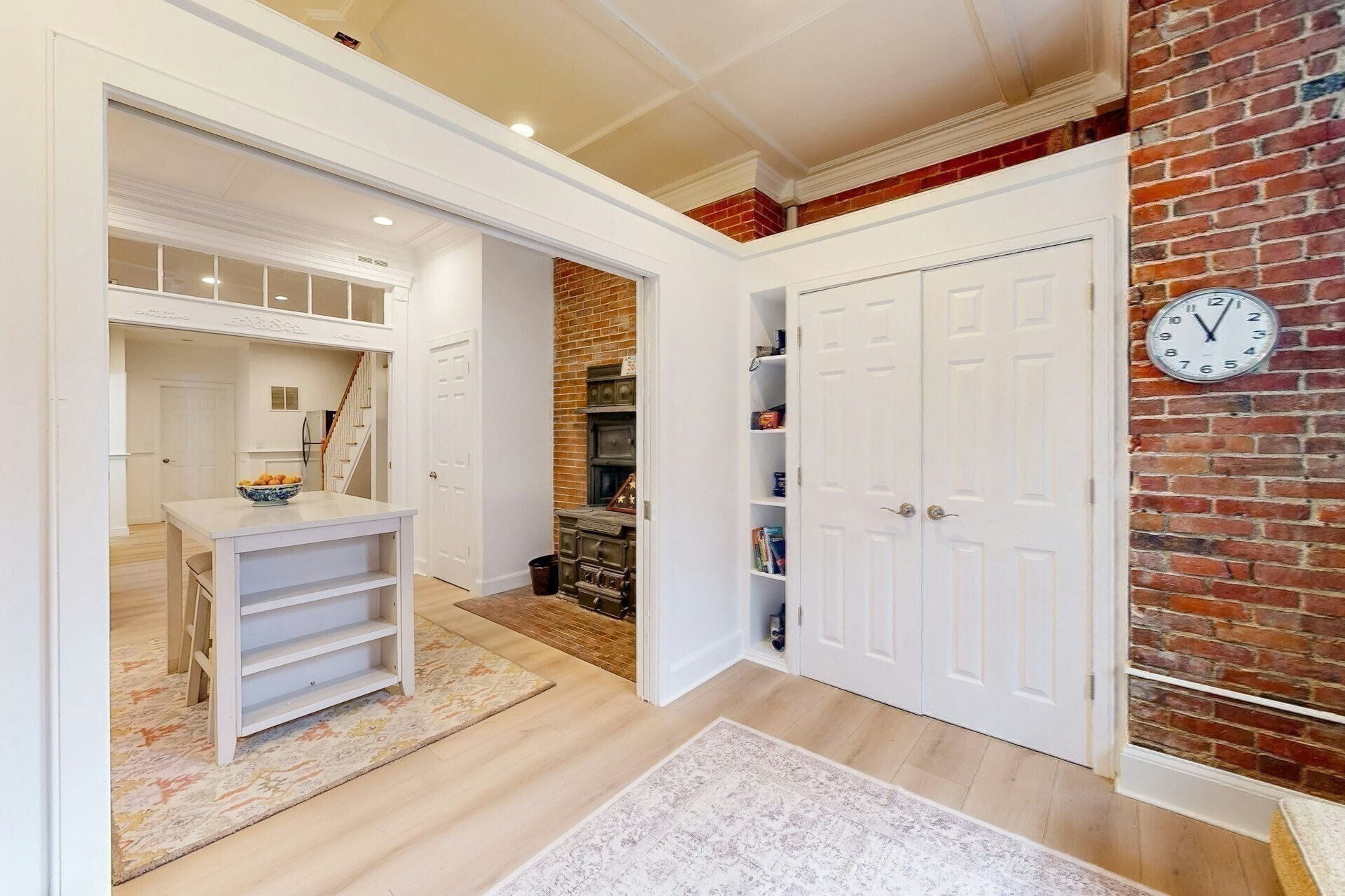 Building Photo - 15 Garrison Rd