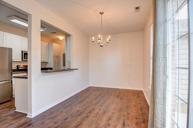 Building Photo - FOR RENT - VIRGINIA BEACH