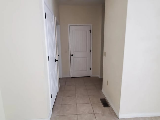 Building Photo - 1311 Berry Dr