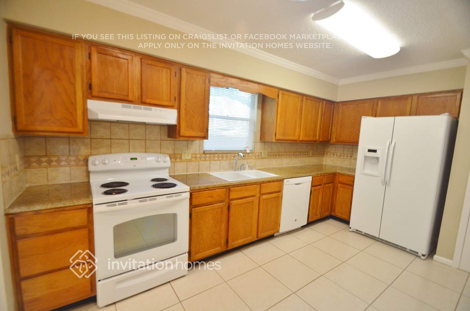 Building Photo - 7362 Boysenberry Ln N