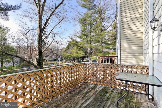 Building Photo - 1543 Marlborough Ct