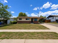 Building Photo - Updated 5 bedroom home is ready for you!