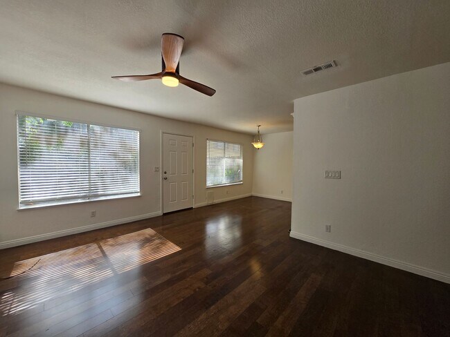 Building Photo - 6425 Big Pine Way