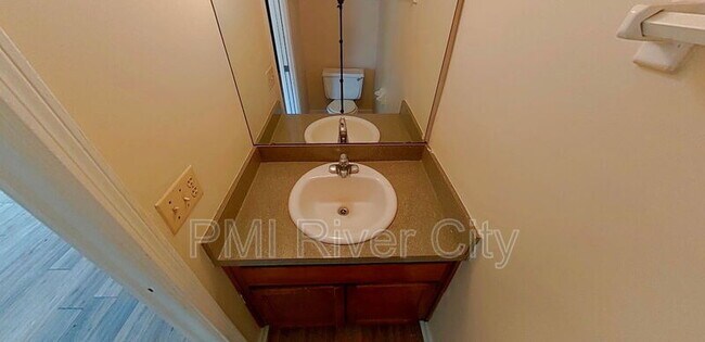 Building Photo - 1202 Maitland Ave