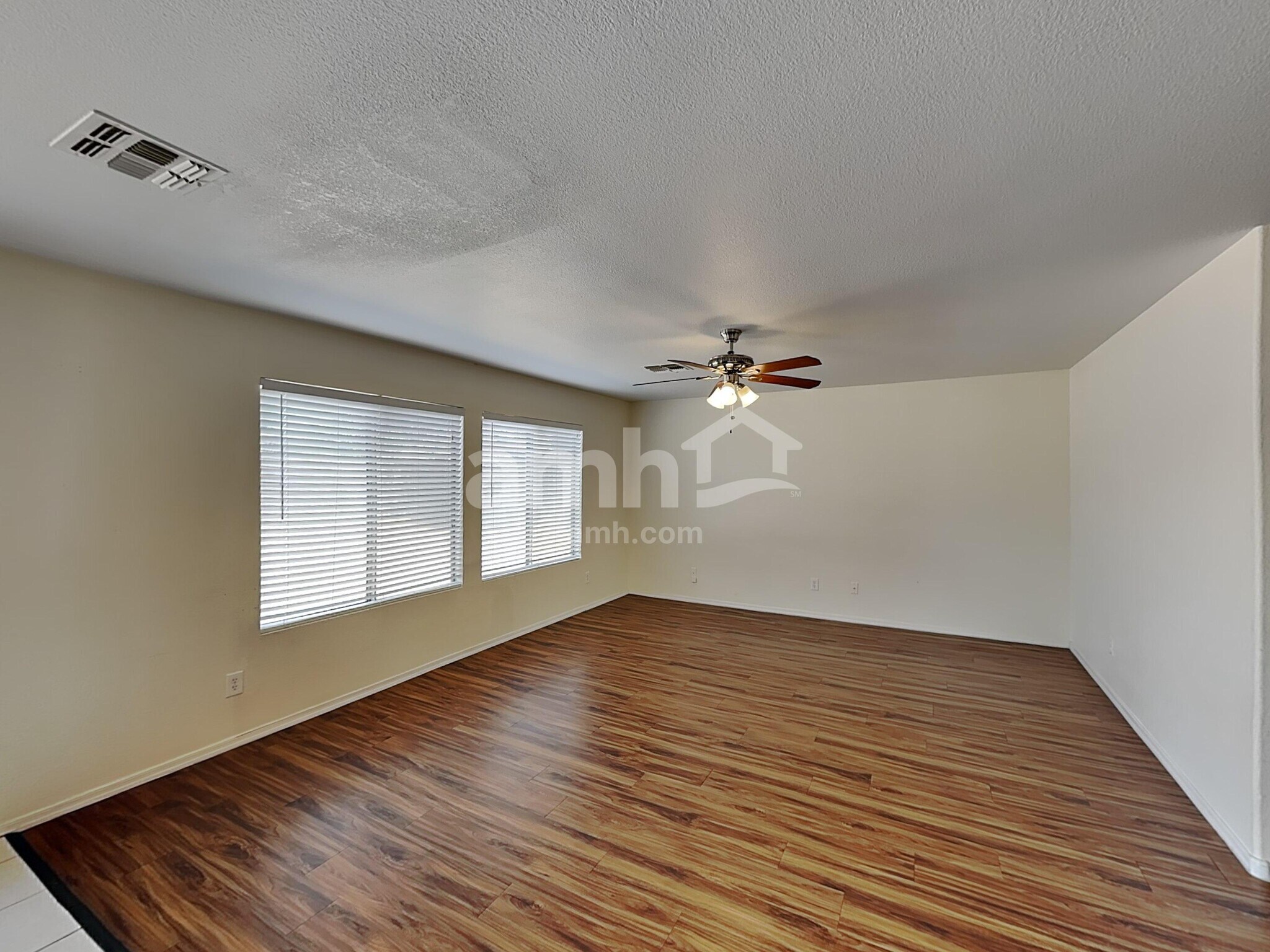 Building Photo - 16020 W Morning Glory St