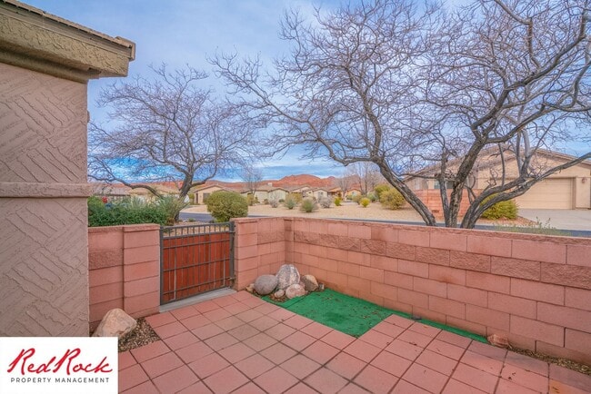 Building Photo - 2 Bedroom Townhome in Coral Canyon with Resort Amenities