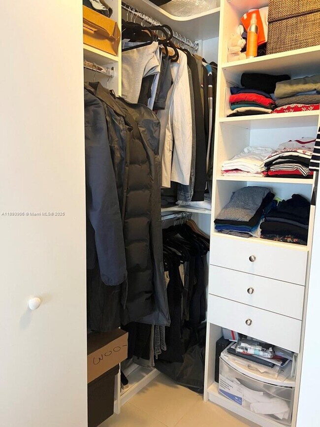 Building Photo - 31 SE 6th St