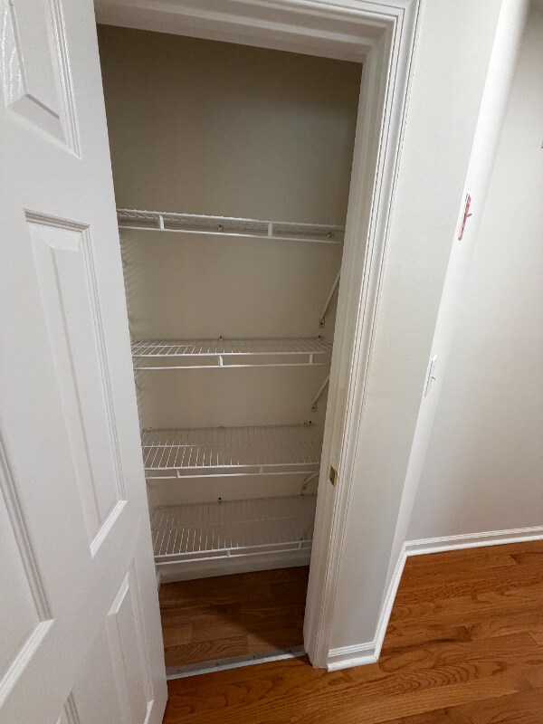 Building Photo - 45 Anchor Ln