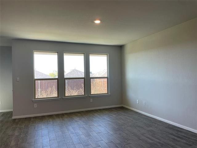 Building Photo - 8521 Centerboard Ln