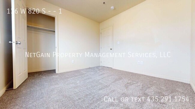 Building Photo - 136 W 820 S