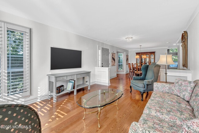 Building Photo - 101 Tarpon Dr