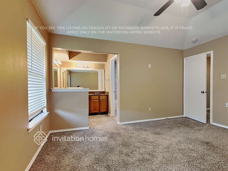 Building Photo - 2127 Chapel Downs Dr