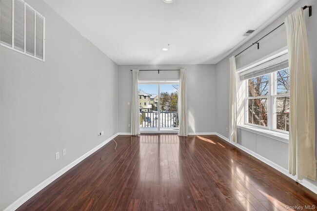 Building Photo - 1310 Half Moon Bay Dr