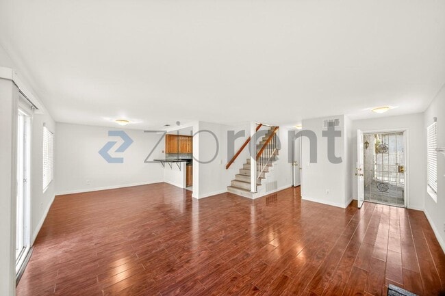 Building Photo - 6637 Alberta Pl