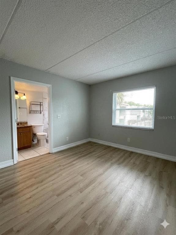 Building Photo - 2835 Somerset Park Dr