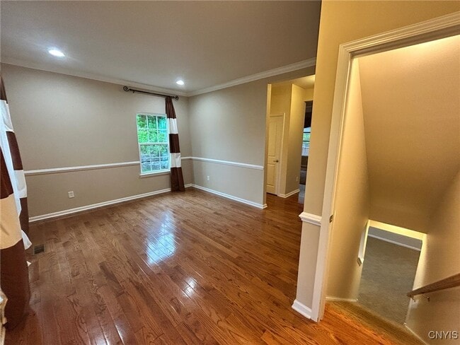 Building Photo - 107 Shaker Heights