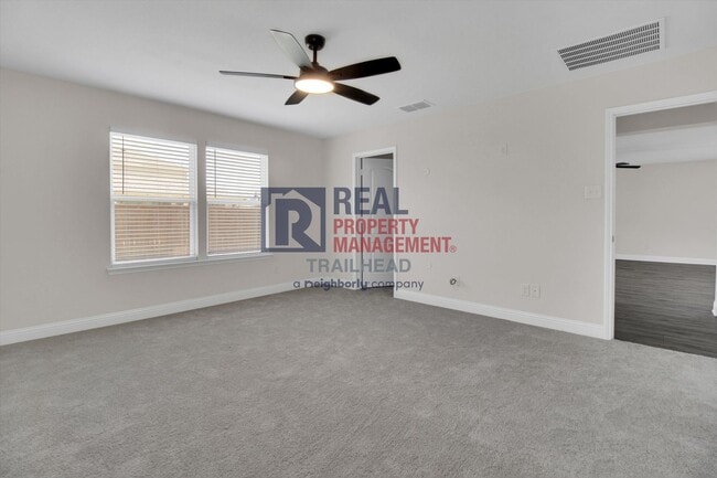 Building Photo - Beautiful 4 Bedroom/2 Bath Open Concept Home