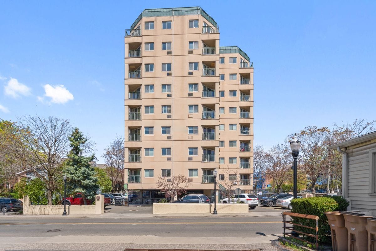 Building Photo - 104 North St