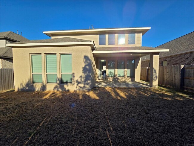 Building Photo - 221 Bauer Lp