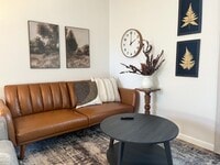 Building Photo - Rocky Court