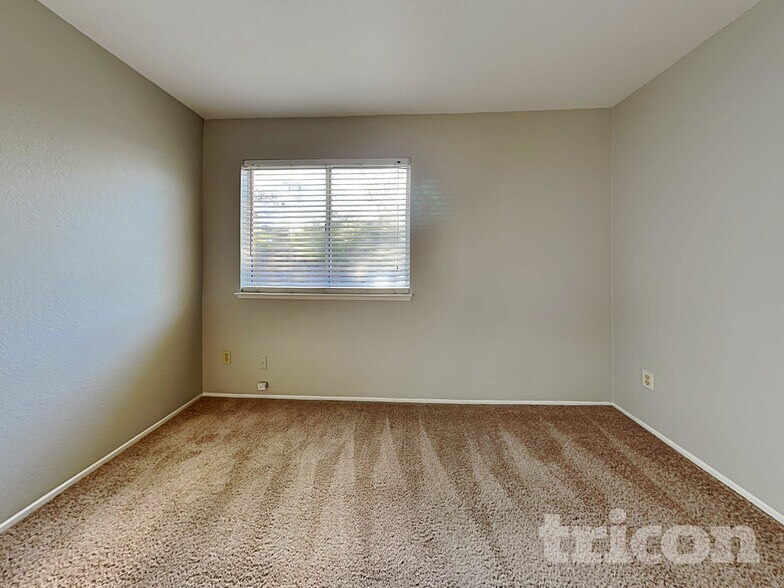 Building Photo - 5378 Sunrise Meadows Ln