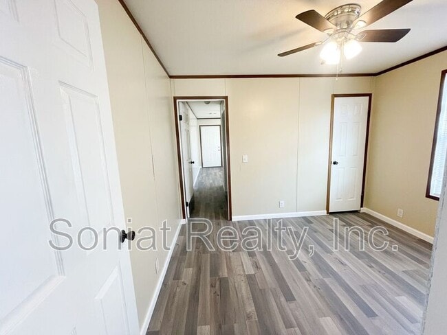 Building Photo - 2531 N Miro St