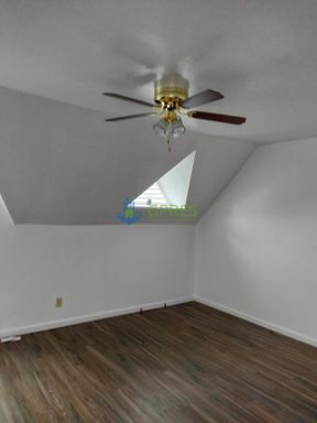 Building Photo - Spacious 3 Bedroom in Verona