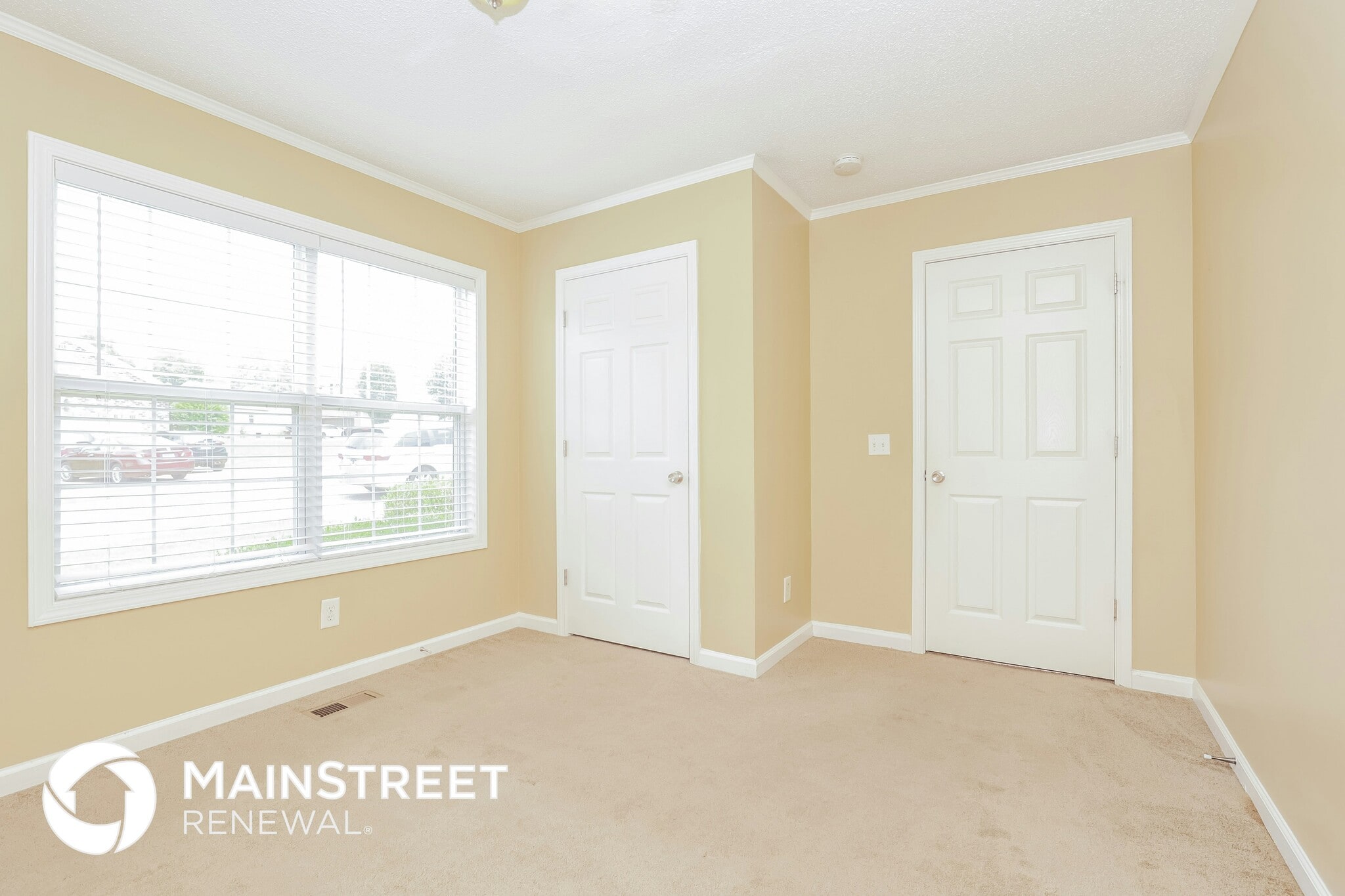 Building Photo - 701 Comanche Ct