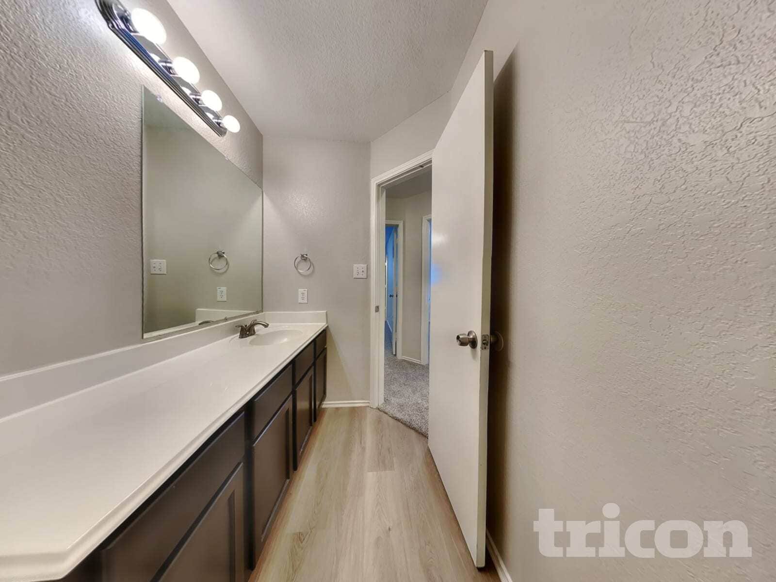 Building Photo - 2615 Thunder Gulch