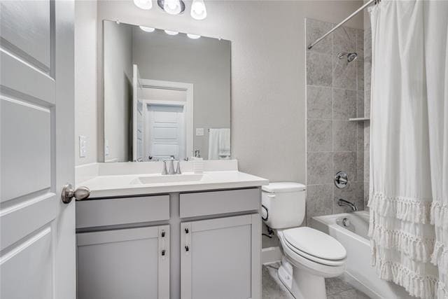 Building Photo - "Lovely 3-Bedroom, 2.5-Bath Home with Gourmet Kitchen and Inviting Indoor-Outdoor Living!"