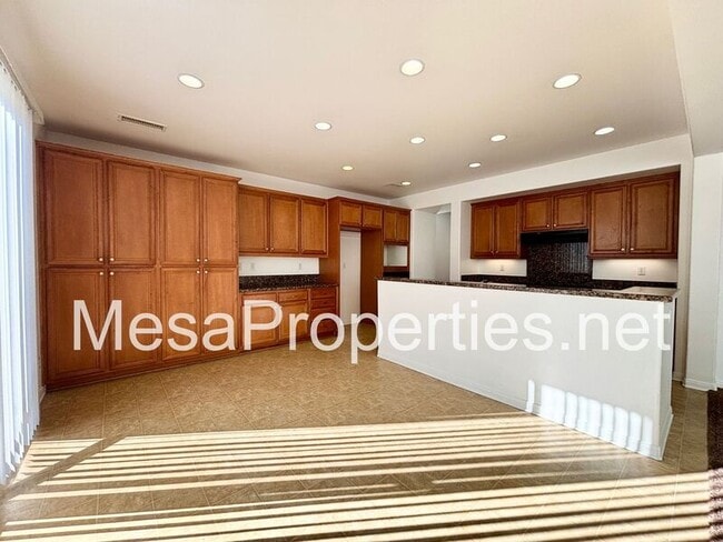 Building Photo - 12425 Deborah Pl