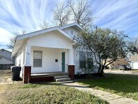 Building Photo - 518 3rd Ave NW