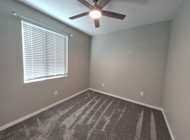 Building Photo - 7742 S Long Pond Walk Way