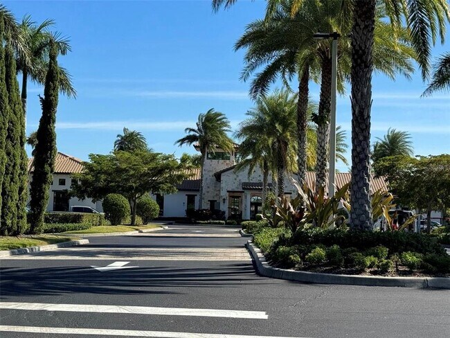 Building Photo - 124 Soliera St