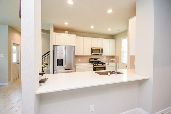 Building Photo - 2222 Emerald Diamond Ct