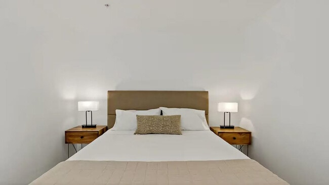 Building Photo - 1815 6th St NW