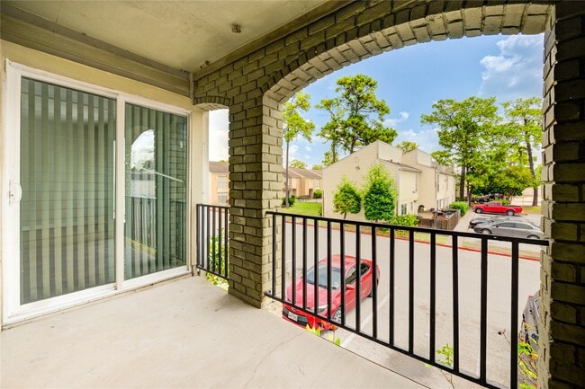 Building Photo - 6200 W Tidwell Rd