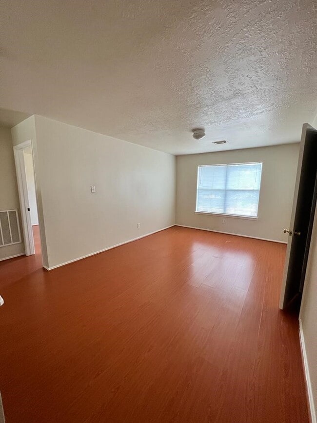 Building Photo - 3302 Coldwater Canyon Ln