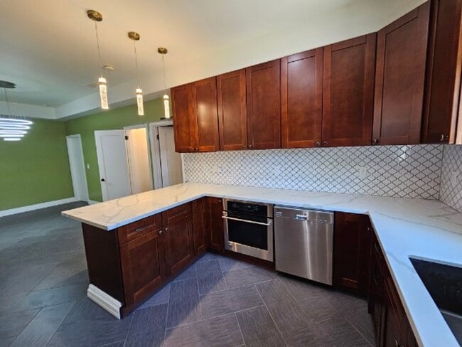 Building Photo - Available now UKIAH