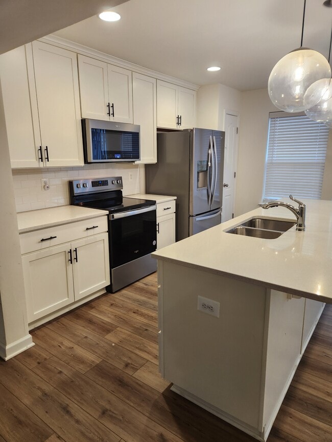 Building Photo - 24 Orch Grn Dr