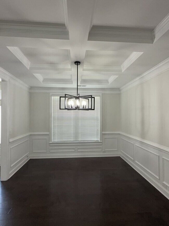 Building Photo - 234 Thacher Lp
