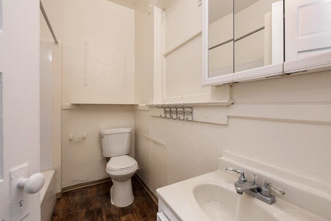 Floorplan - Queen Anne Court