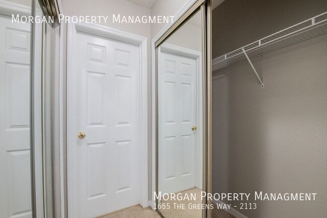 Building Photo - 1655 The Greens Way