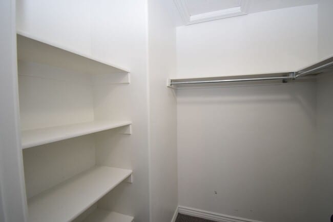 Building Photo - 3 Bedroom 3 Bath Townhome in Sun Crest!!!