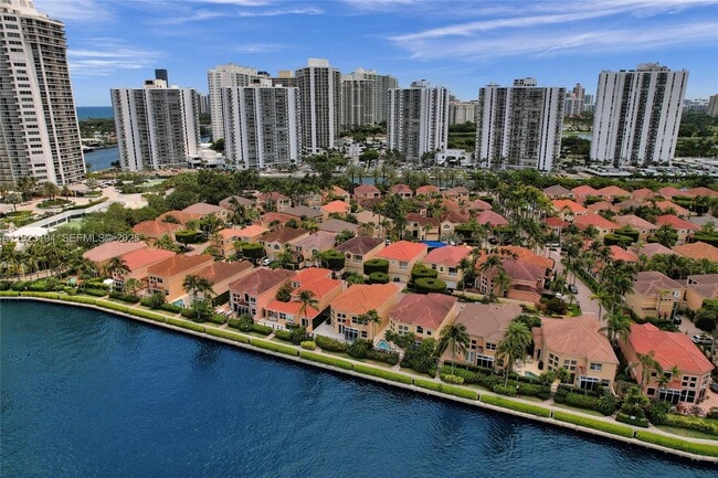 Building Photo - 3757 NE 208th Terrace