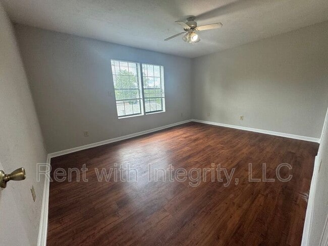 Building Photo - 1445 Willow Bend Way